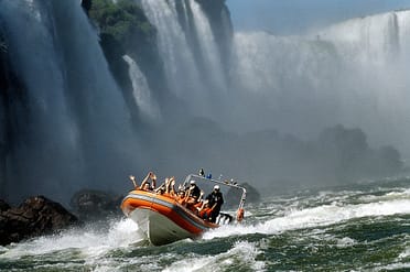 day06-iguasu-falls-boat-ride-latin-excursions