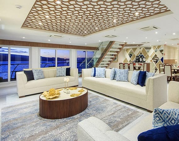 elite galapagos cruise living room