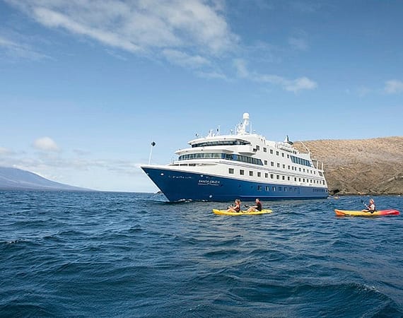 Santa Cruz II Galapagos Cruise kayaks