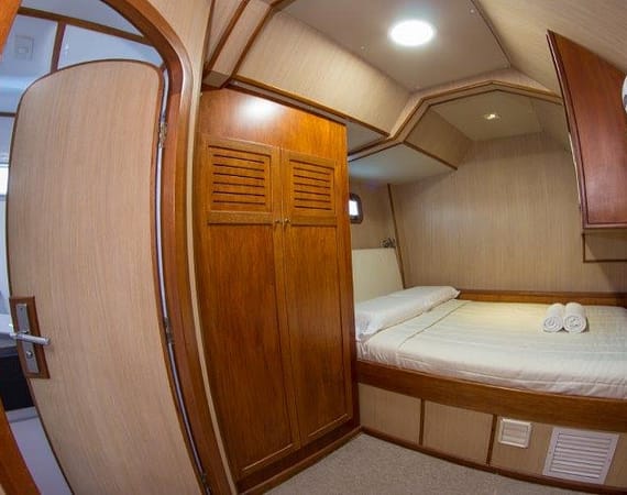 Nemo III Galapagos Cruise double cabin