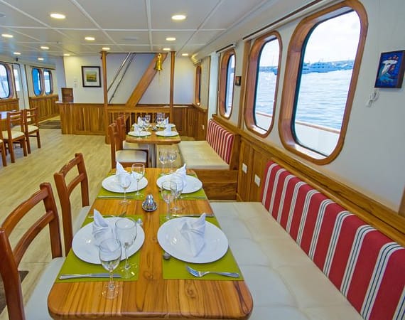 Tip Top IV Galapagos Cruise dining
