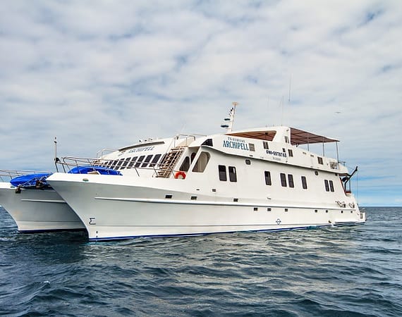 Archipel Galapagos Cruise catamaran