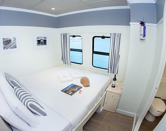 Archipel Galapagos Cruise double cabin