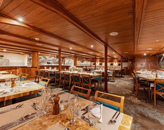 Galapagos Legend Galapagos Islands Cruise first class Restaurant