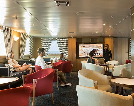 Isabella II Galapagos Cruise lounge
