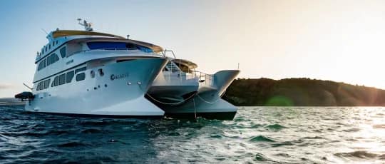 Galapagos-Eco-Galaxy-Ship